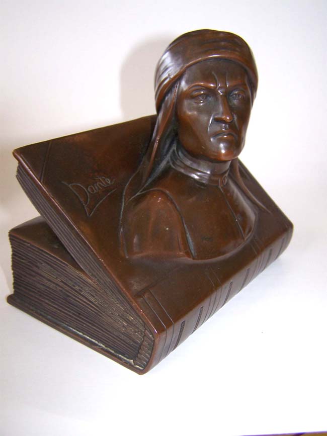 A nice pair of Antique Bookends circa 1925-1930 depicting Beatrice and Dante — image 2